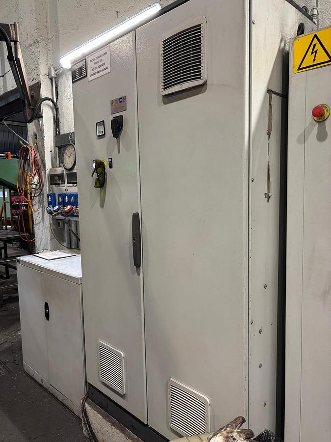 Usato EUMUCO FORGING PRESS 1000 ton