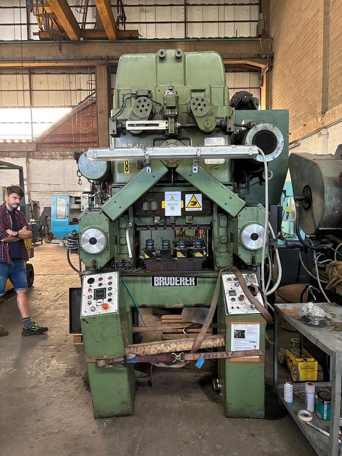 Usato Bruderer BSTA 40 ton