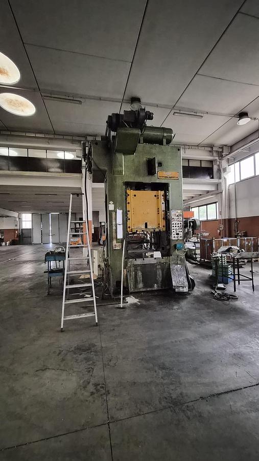 Usato COLOMBO AGOSTINO 200 ton