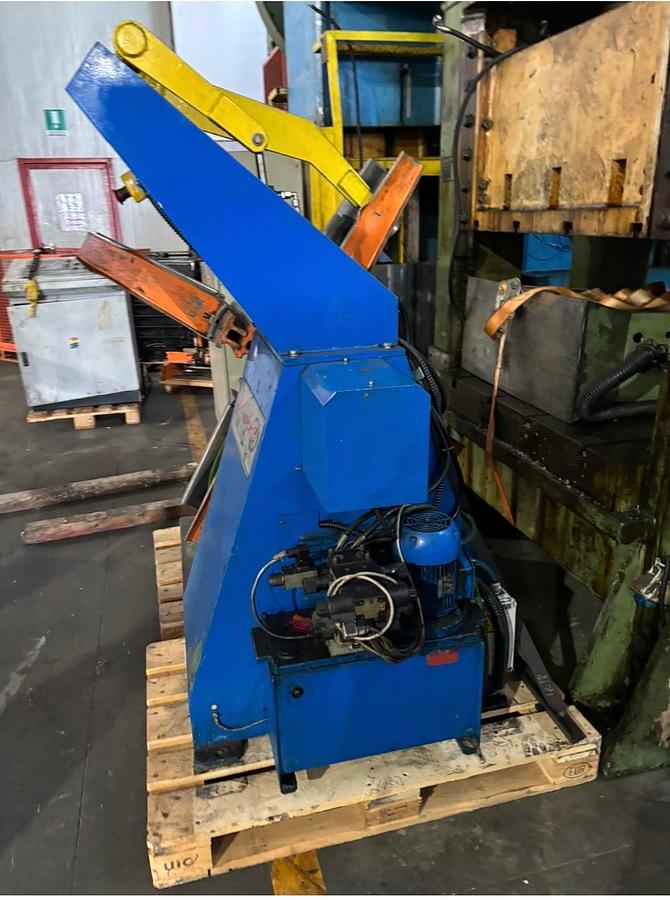 Usato 1999 MASTR Linea Compatta