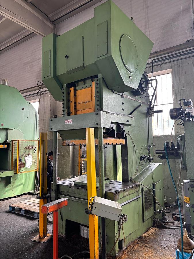 Usato OMEC 250 ton