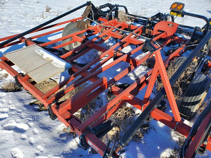 Used 2011 28' Case IH TigerMate 200 Field Cultivator