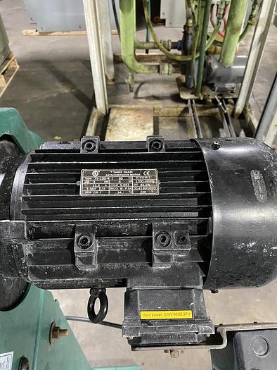 Used GRIZZLY GO489 BELT SANDER