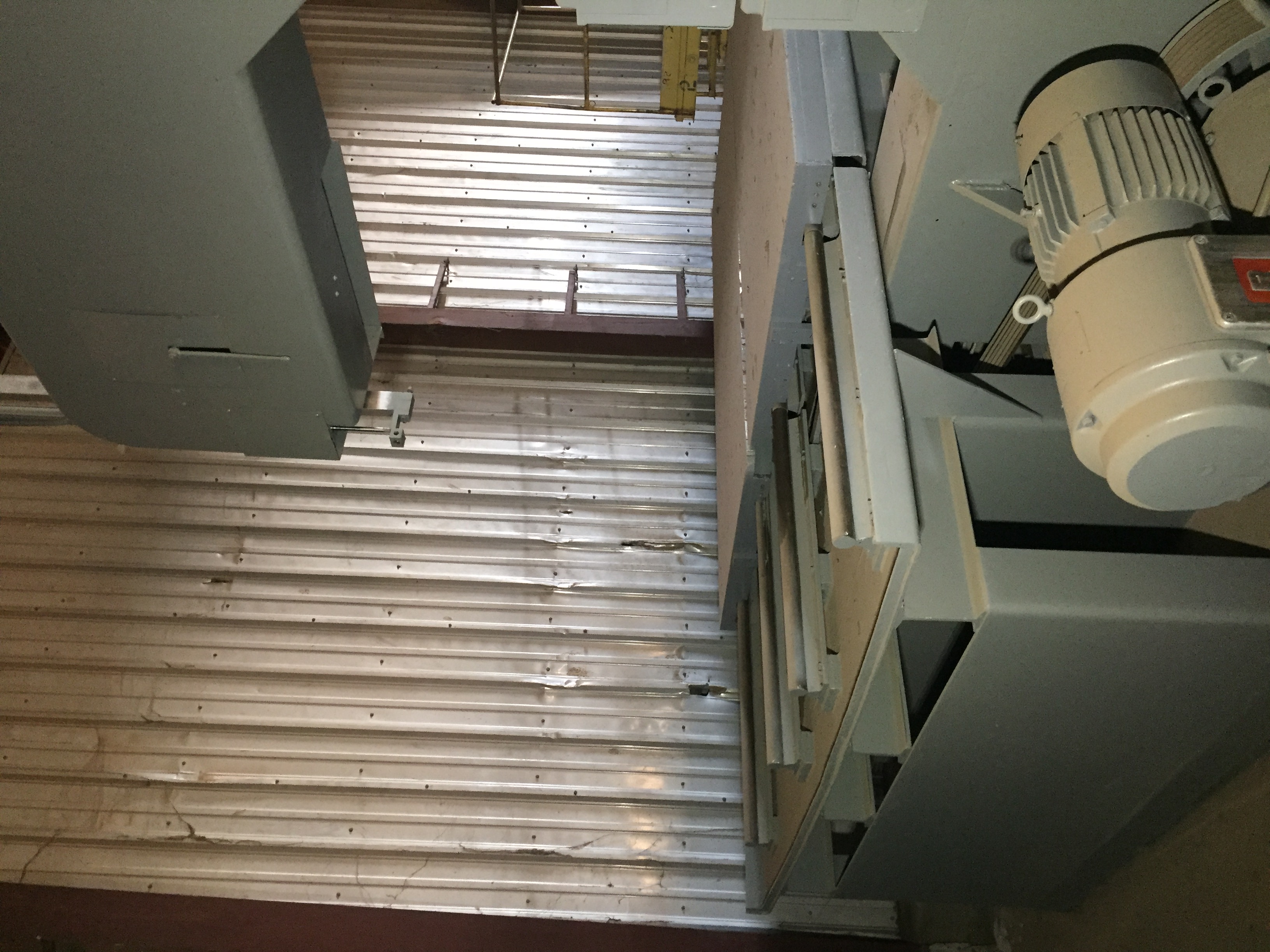 Used 60" Tannewitz Vert. Band Saw