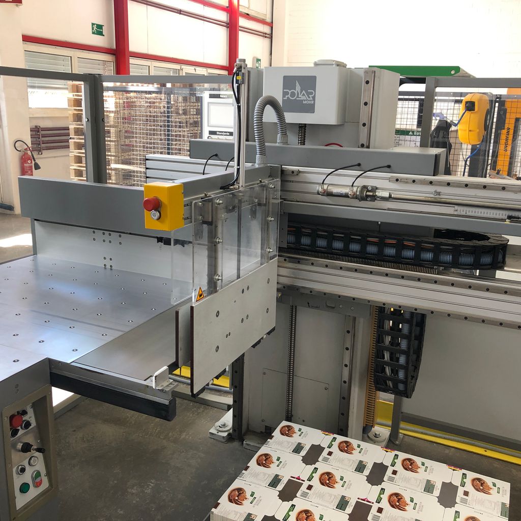Used Polar stacker Transomat TR 130 ER4 standing on the right 2001