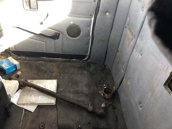 Used 1998 Western Star Heavy Duty Chassis 5864SS Severe Service