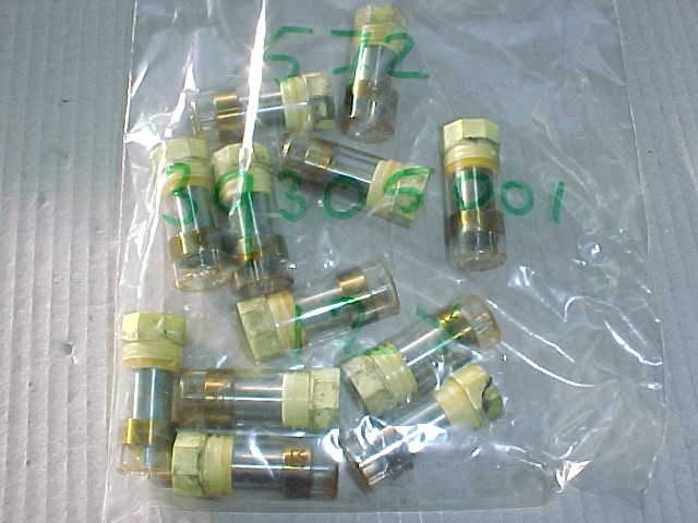 MONARK INJECTOR NOZZLE  39305001 NEW !!