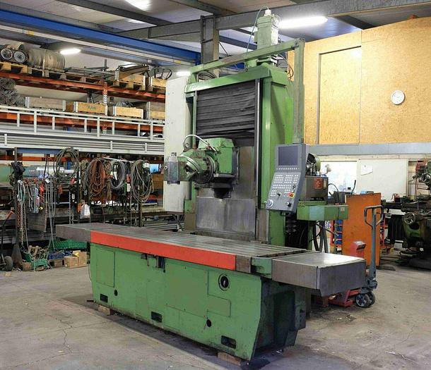 Used Frezarka łożowa CNC Correa