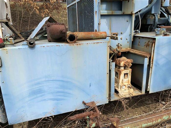 Used Chicago Pneumatic 650 S/S Drill Rig