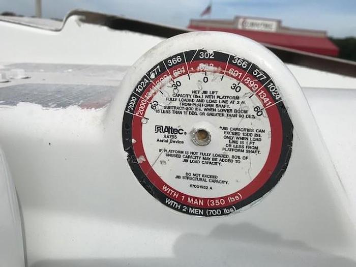 Used 2009 International 7300 4x4 Altec AA755-MH 60ft Bucket Truck - C17271