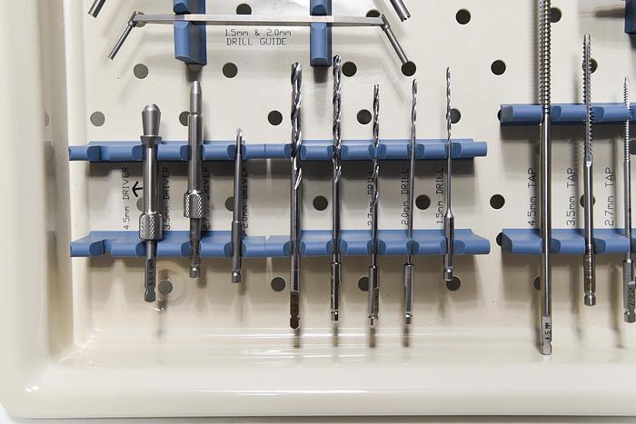 Used BIONX Bionx Resorbable Screw Non-Cannulated Instrumentation Set