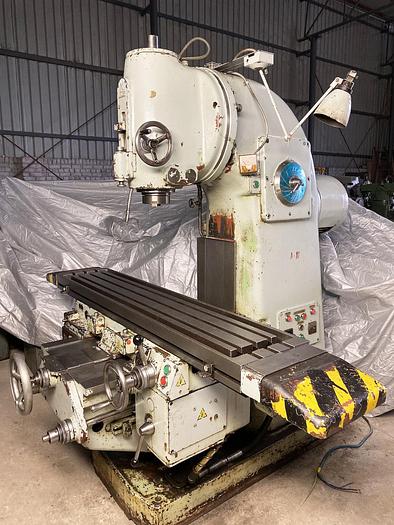 Used TOS pure Vertical Milling Machine