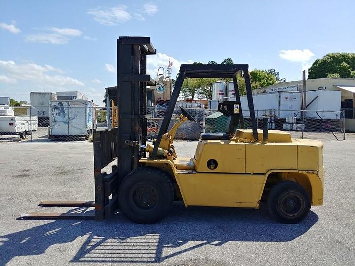 Used Clark C500-Y100 9,175 Lb 139" Fork Height Forklift - 16660