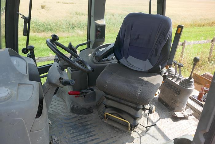 Used 2004 VOLVO BL71