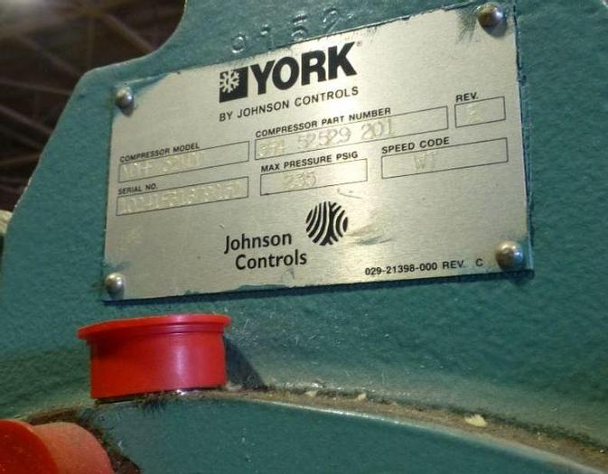 Used YORK MAXE 550 TON CENTRIFUGAL CHILLER MFG. 2013