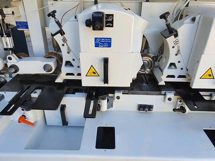 Used 2001 SCM Italy Automatic Throughfeed moulder SCM TOPSET XL, 7 heads
