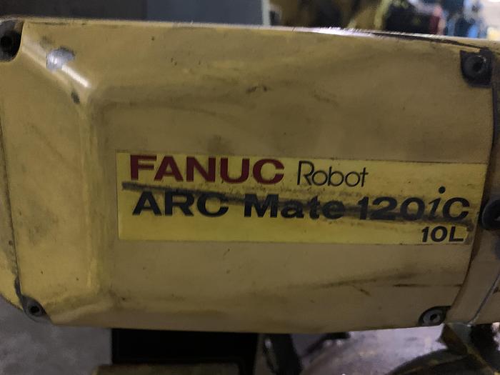 Used FANUC ARCMATE 120iC/10L 6 AXIS CNC MIG WELDING ROBOT WITH R30iA CONTROLLER