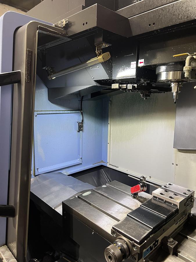 Gebraucht Bearbeitungszentrum DOOSAN DNM4500