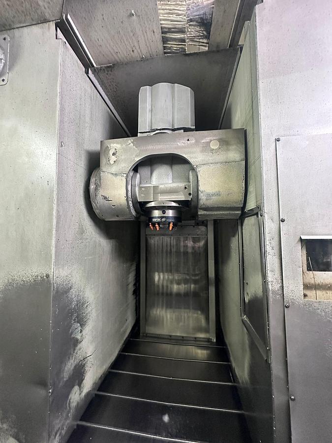 Gebraucht Bearbeitungszentrum Mikron UCP1350