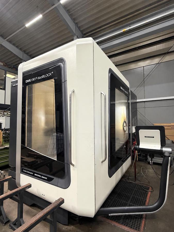Gebraucht Bearbeitungszentrum DMG MORI DMU90P duoBLOCK