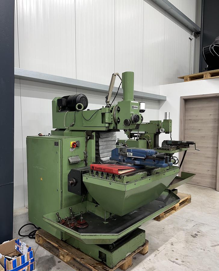 Gebraucht Fräsmaschine Hermle UWF801