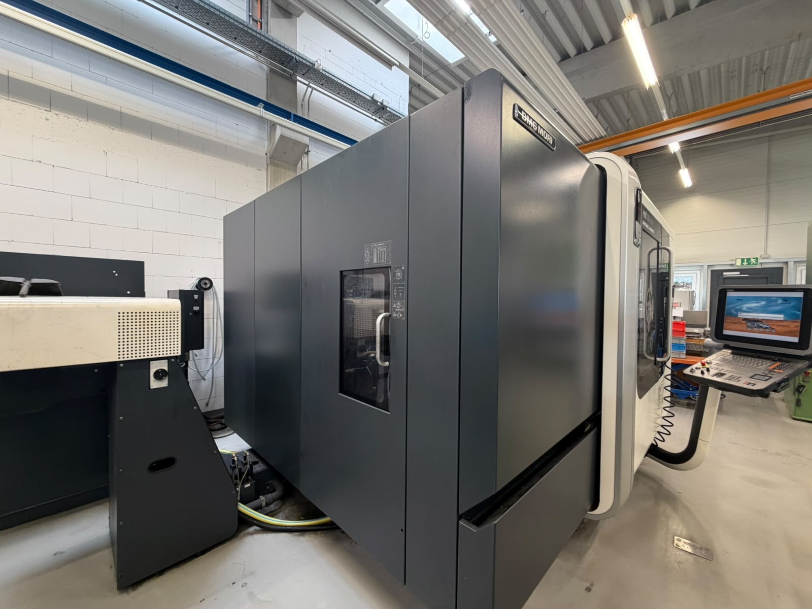 Bearbeitungszentrum DMG MORI HSC55linear