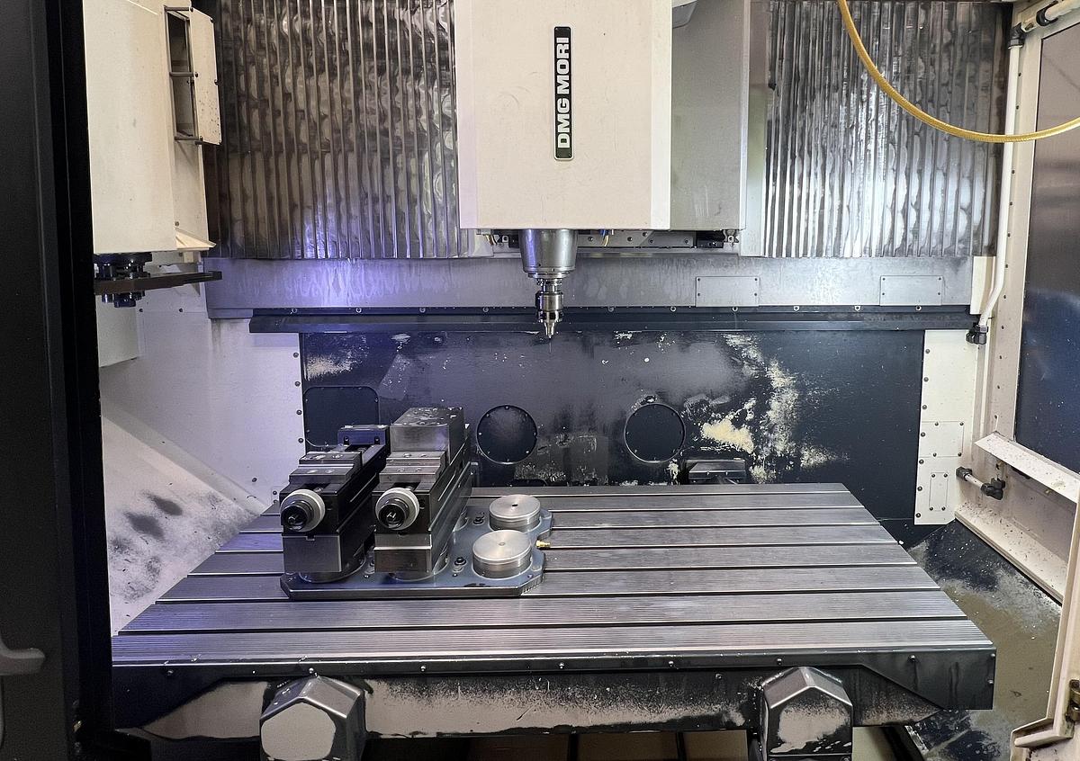 Gebraucht Bearbeitungszentrum DMG Mori DMC1450V