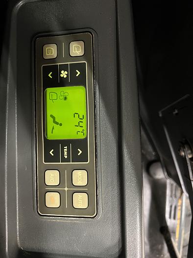 Gebraucht Minibagger Hyundai 60CR-9