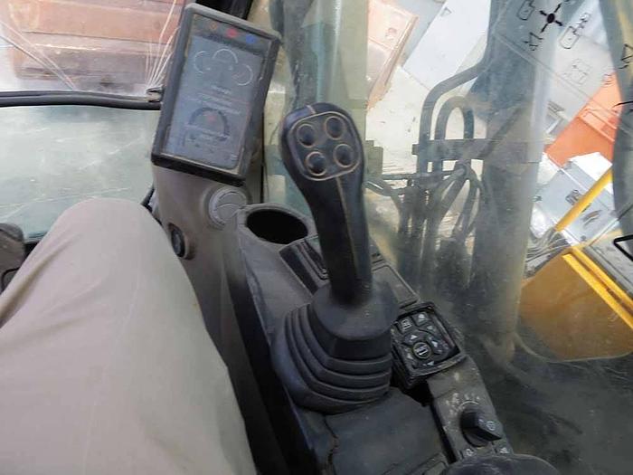 Used 2014 VOLVO EC300EL