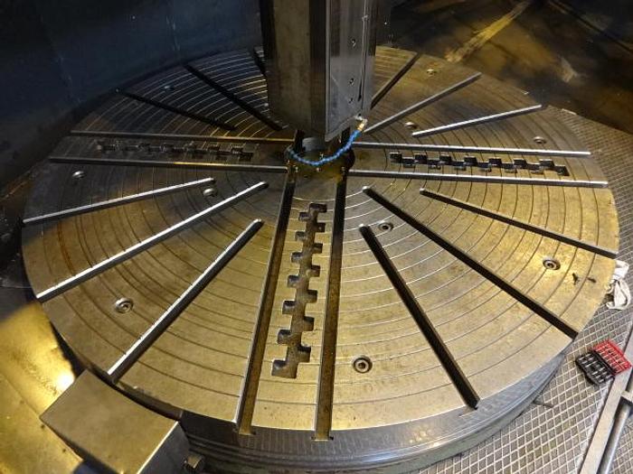 D'occasion TITAN Tour vertical CNC 3 axes avec fraisage