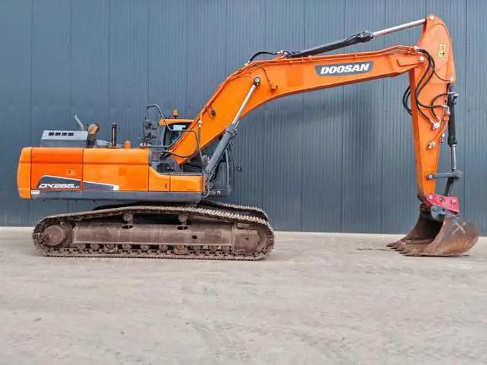 Gebraucht 2015 Doosan DX255LC-5