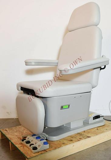 Used Oakworks PCM 300 Power Procedure Exam Chair with Controllers