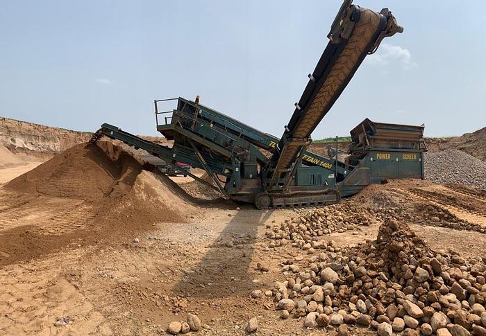 Used 2003 Powerscreen Chieftain 1400