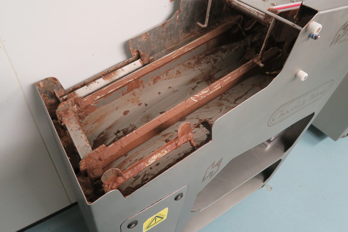 Used Hacos HML240S semi automatic moulding line