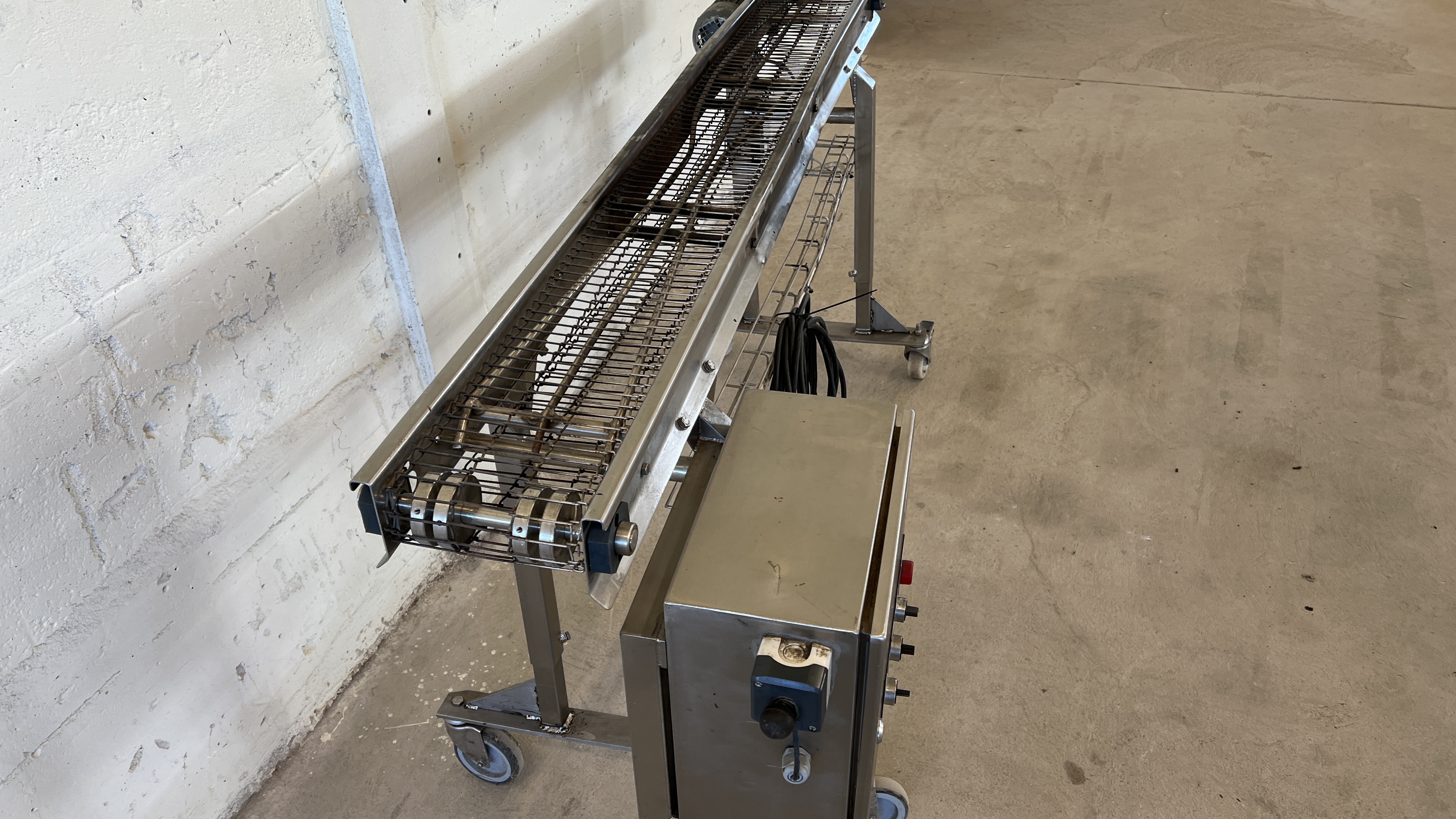 Begagnad Transportband 200xcm, höjd 90cm