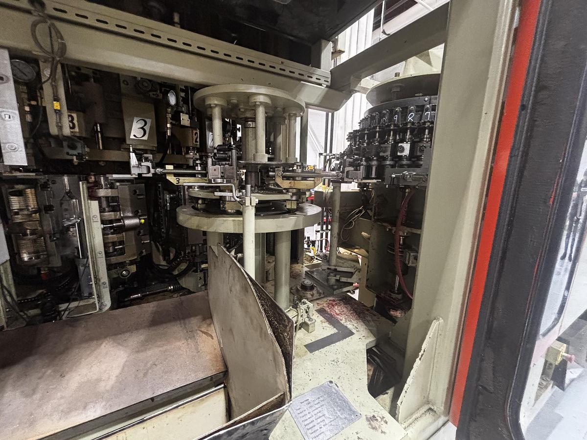 Used 1994 Sidel Blow Mold Bottle Machine BSO 10-14