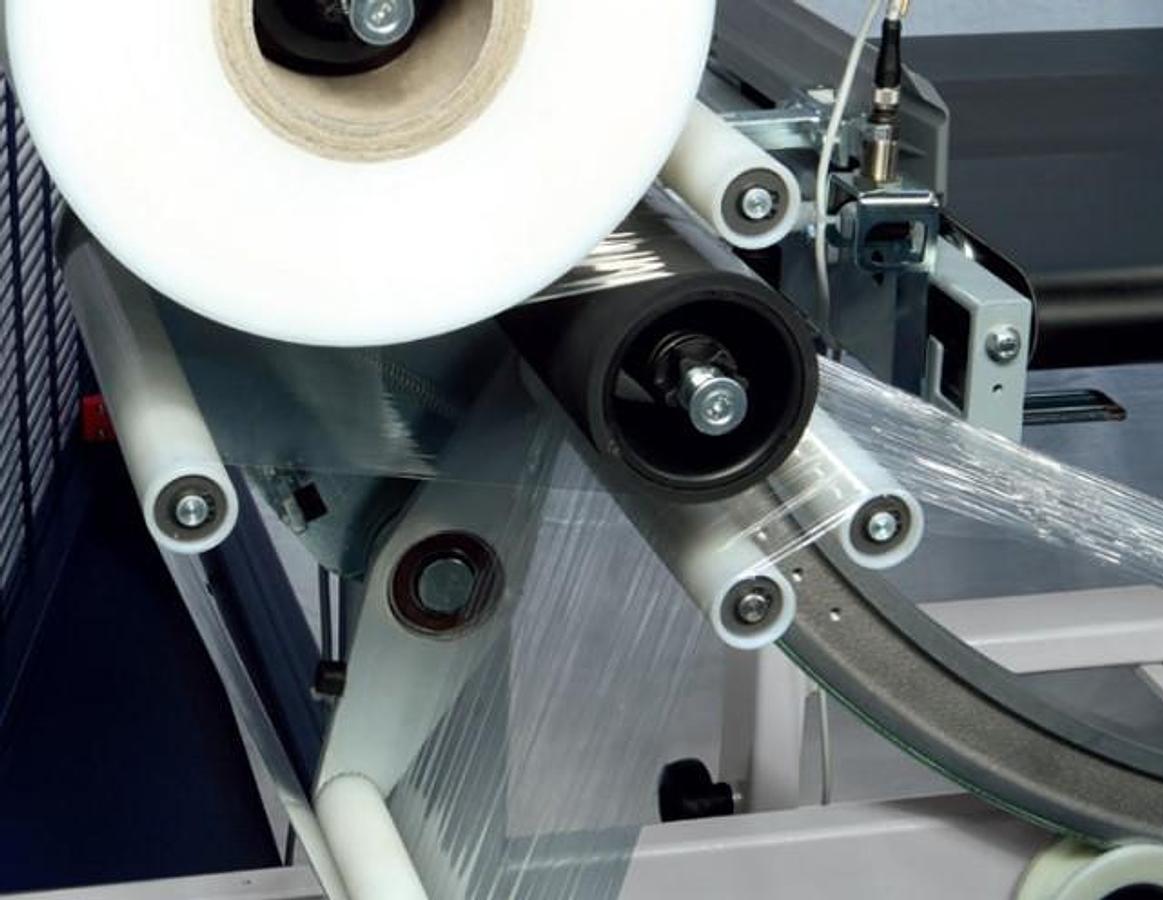 Orbit 16 Horizontal Stretch Wrapper – Wrap Windows, Doors, and Large Products with Ease