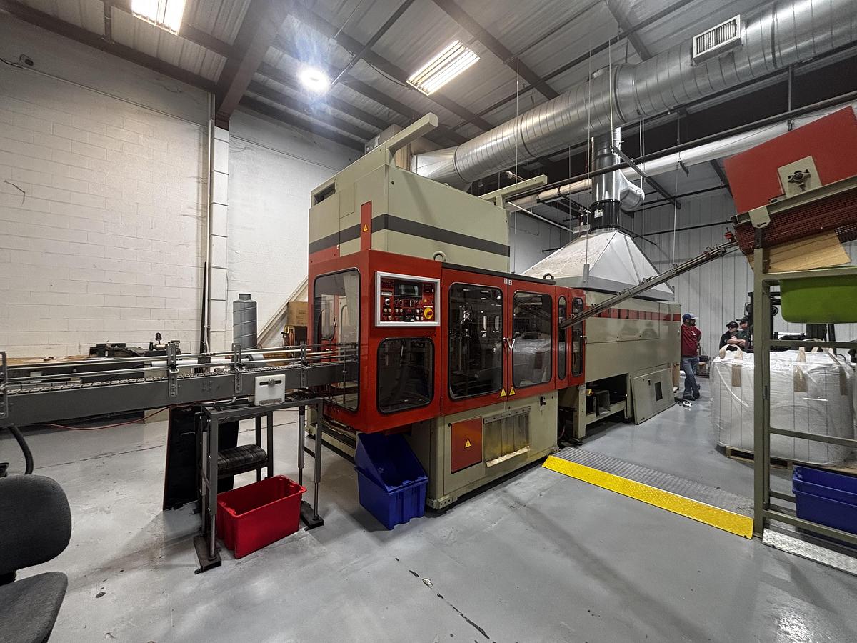 Used 1994 Sidel Blow Mold Bottle Machine BSO 10-14