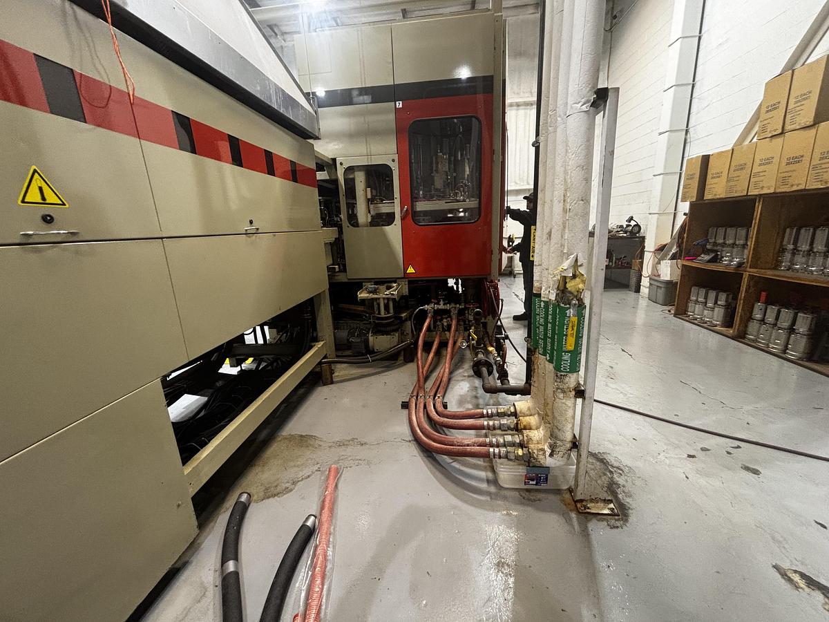 Used 1994 Sidel Blow Mold Bottle Machine BSO 10-14