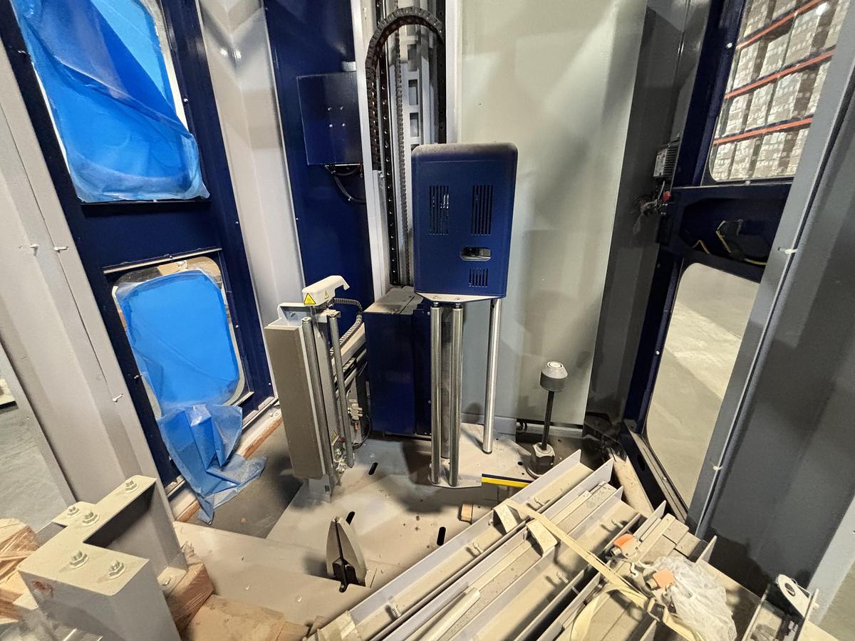 Used Used Robopac Automatic Stretch Wrapper