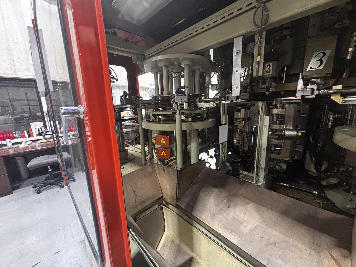 Used 1994 Sidel Blow Mold Bottle Machine BSO 10-14
