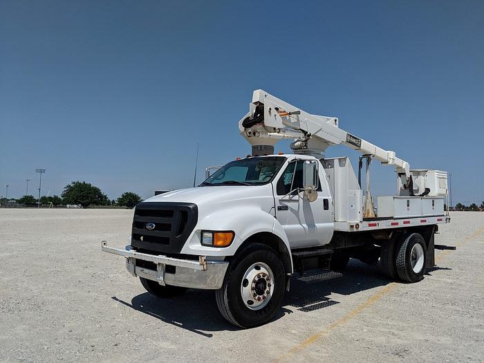 Used 2005 Ford F650 TL-38 43' Articulated Telescoping Bucket