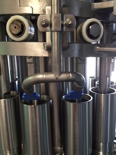 Used Kolbenfüllmaschine (Rundläufer)