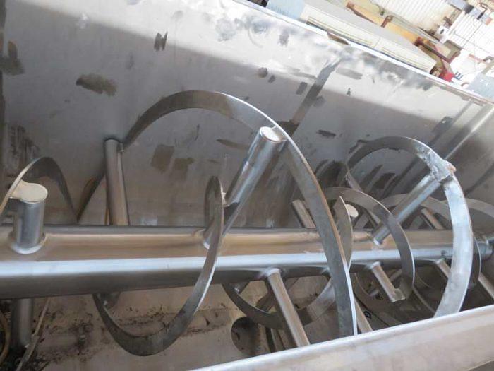 Used 250 CU. FT. RIBBON BLENDER - S/S - 100 HP