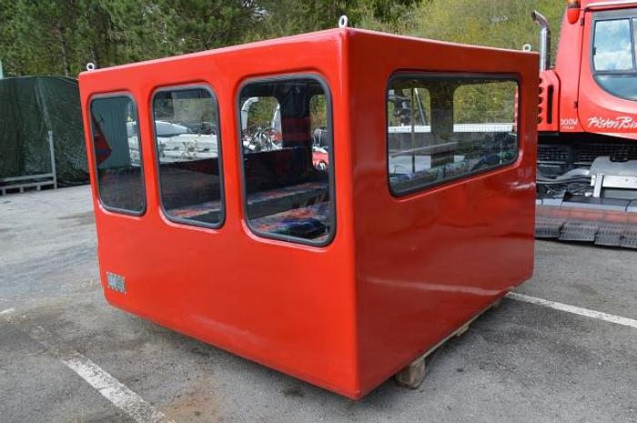 Pistentech cabin for transport for 11 person