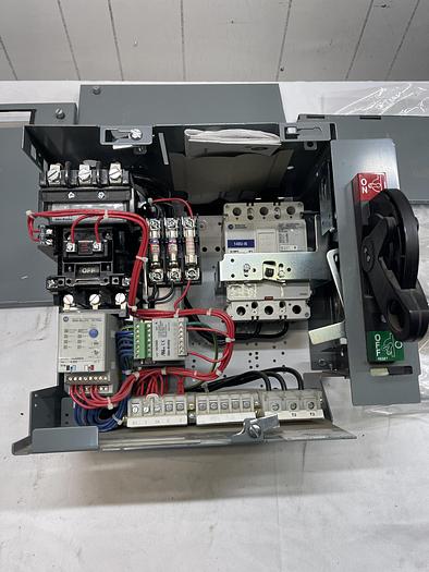 Used Allen-Bradley 2113B-CAB-6P-7FEC2DV-43CM-79L X