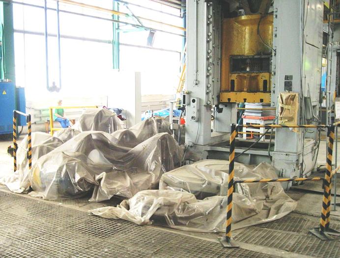 Used Press Trimming K2538