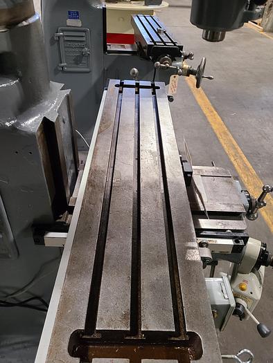 Used Bridgeport Milling Machine 2 HP Vari Speed Round Head DRO & X, Z Power Feed