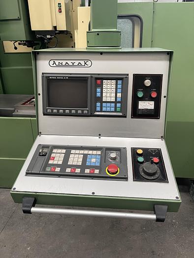 Ottime Centro di Lavoro Verticale ANAYAK ANAKMATIC 9