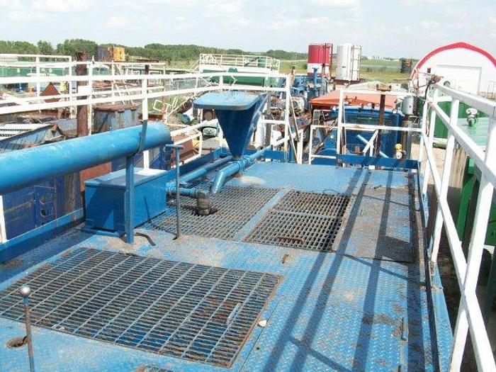 Used 17.5 m3 (110 BBL) Single Axle 5th Wheel Mud Tank Trailer